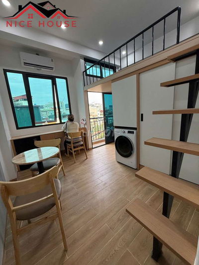 Bóc tem CCMN 25m2 Gác xép. Full đồ, máy giặt, ban công tại Mai Dịch