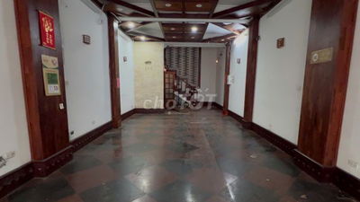 Binhbds cho thuê nhà mặt phố Phùng Hưng Hoàn Kiếm mặt tiền 5m