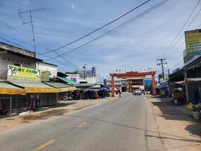 Bán đất gần chợ Trừ Văn Thố , Bàu Bàng , mặt tiền đường hợp kinh doanh