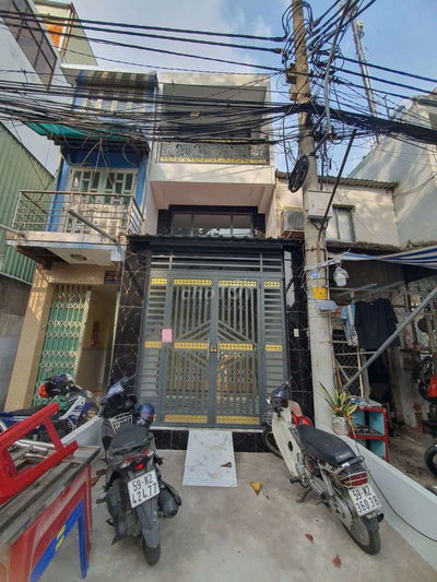 mặt tiền đường quân sự 3x18