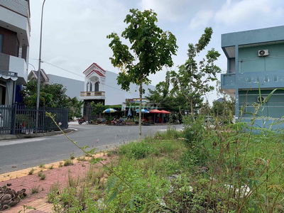 9 Chủ Bán Nền Sạch số 8 đường B9 kdc Phú An Sẵn Sổ 90m2 Gần Ngã 4