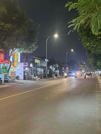 mặt tiền dương thị mười phường hiệp thành Q12 dt: 74,4m2