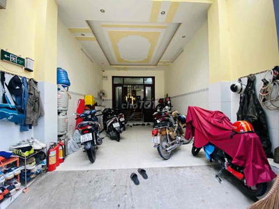 Bán Nhà 4 tầng ô tô ngủ trong nhà 2 mặt tiền gần Ngã Tư Thủ Đức