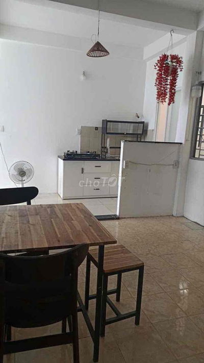 Bán Chung Cư Hiệp Bình Chánh,DT:53m2 thang bộ, sổ hồng. Giá 2tỷ