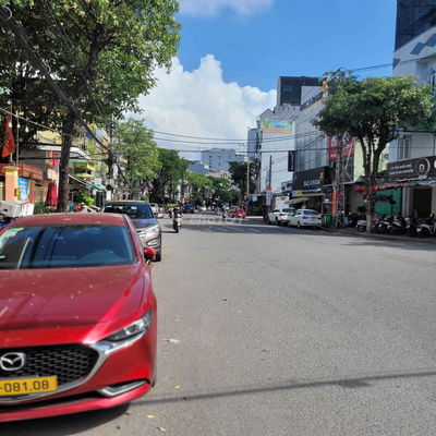 CẦN BÁN LÔ ĐẤT 200m² CÓ SẴN 2 CĂN NHÀ 2 TẦNG  ĐỐNG ĐA  ĐÀ NẴNG