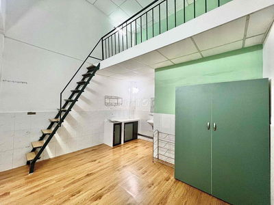 CHO THUÊ PHÒNG GÁC CAO PHÒNG RỘNG CÓ MÁY LẠNH NGAY DƯƠNG QUẢNG HÀM