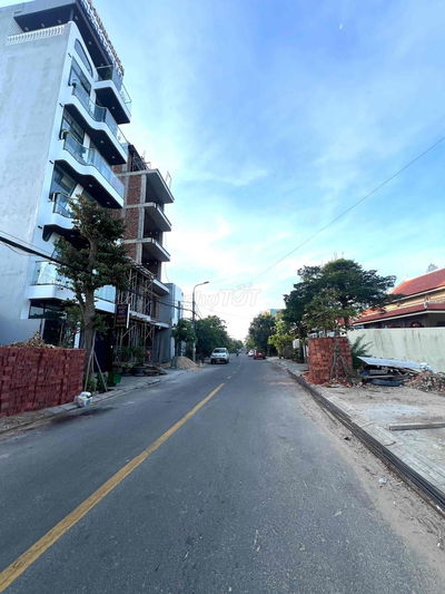 Cặp MT NGUYỄN ĐÌNH CHIỂU 195m2 NAM VIỆT Á _ XÂY CĂN HỘ _ VIILA