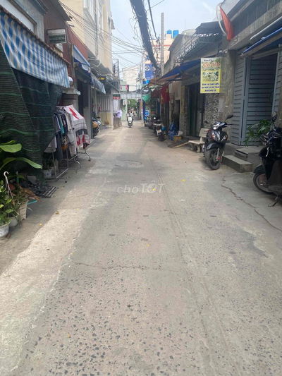 BÁN DÃY NHÀ TRỌ 2 TẦNG 8X38 HXH HUỲNH TẤN PHÁT, PHƯỜNG TÂN THUẬN QUẬN