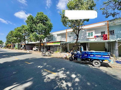 Chỉ 1TỶ109 có dãy trọ 300m2,SHR thu nhập 200TR/năm ở Lai Uyên, BàuBàng