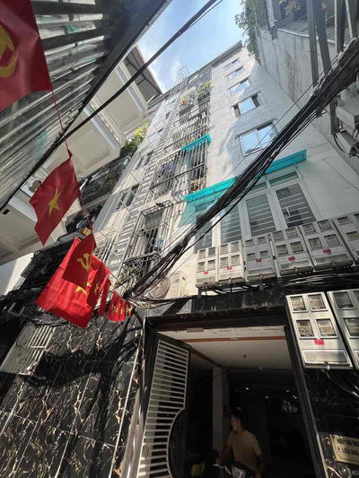 Bán CCMN Mới Đẹp Ô Tô Đỗ - Hoàng Hoa Thám, Liễu Giai