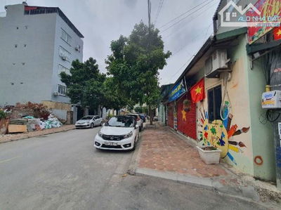 CHỦ GỬI BÁN GẤP NGÕ ÔT Ô THÔNG CHỈ ĐI BỘ RA HỌC VIỆN NÔNG NGHIỆP 18 PHÒNG DÒNG TIỀN 80TR/T