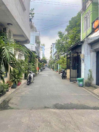 BÁN NHÀ SÁT KÊNH THAM LƯƠN.G - AEO.N MAILL TPHU - HẺM ÔTÔ - ( 4X18M )