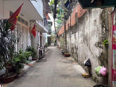 Bán nhà 1 sẹt Phan Văn Trị 3 Tầng- gần Emart, Vincom - chỉ 2 tỷ nhỉnh.