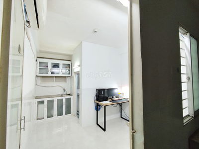 Phòng quận 7 RỘNG, TIỆN NGHI HOÀN HẢO - Xung quanh có mọi thứ