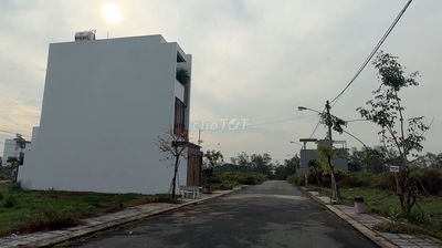 B48 Blue Diamond Long Phước Giá1990