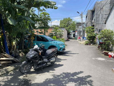 LVCC- LÔ ĐẤT 2 HẺM OTO ĐƯỜNG NGUYỄN XIỂN- CÁCH MẶT TIỀN 15M