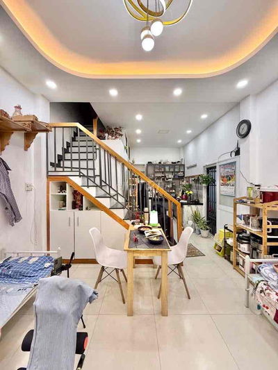 Nhà Xô Viết Nghệ Tĩnh | 32m2(4x8) Vuông A4 | 2 Tầng 2 Phòng Ngủ | Nhỉn