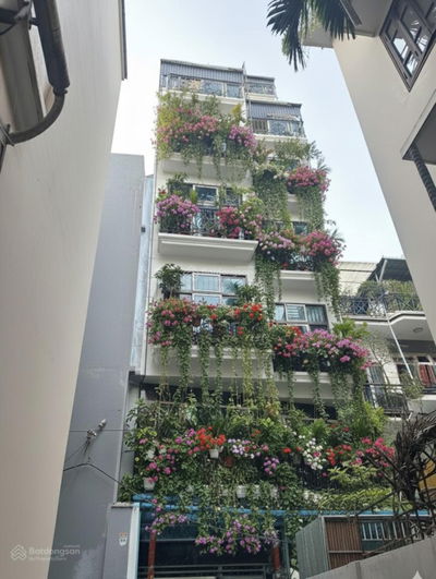 Chính chủ bán CHDV ngõ 86 Hào Nam cách phố 80m, DT63,7m2 trên sổ - DT thực tế SD 70m2x8 tầng MT6m