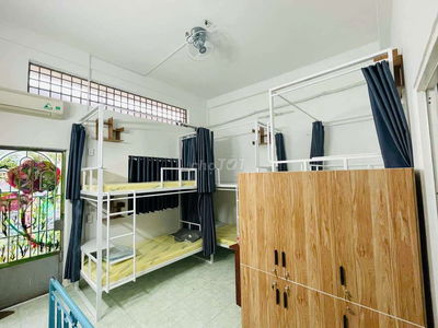 Ký túc xá thoáng mát gần Nguyễn Tri Phương, giá 1tr7