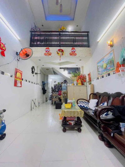 Cần Bán Căn Nhà Hẻm 3,5m Cách Đường Nguyễn Thần Hiến 10m