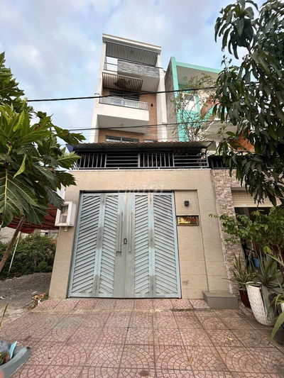 Cho thuê nhà đường 970 Nguyễn Duy Trinh, Phú Hữu, Quận 9