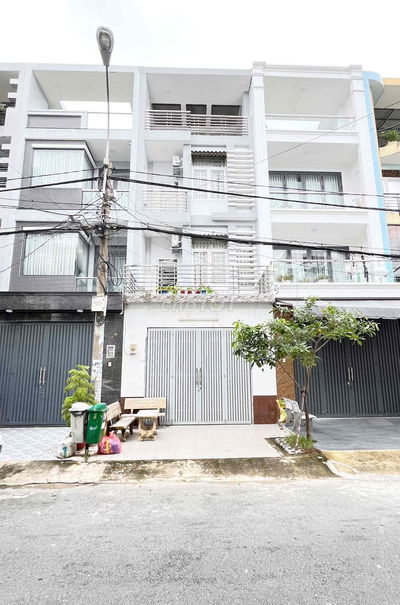 CHO THUÊ NHÀ ĐẸP SÁT TÊN LỬA THUẬN TIỆN QUA AEON BÌNH TÂN