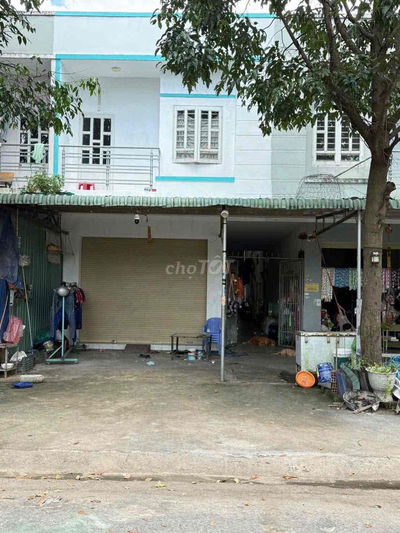 TRỌ 150M2 BÀU BÀNG SẴN 1 KIOT+4Phòng- CHO THUÊ 8tr/ GẦN KCN BÀU BÀNG