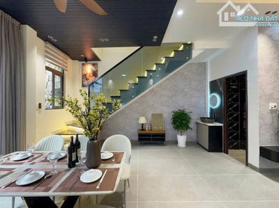 VILLA MINI TRUNG TÂM THANH KHÊ – CÁCH BIỂN NGUYỄN TẤT THÀNH VÀI BƯỚC CHÂN - CHỈ NHỈNH 5 TỶ