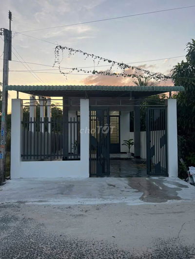 Cần bán gấp căn nhà ở Đ. Nguyễn Thị Rành, Củ Chi 125m2- SHR- giá 780tr