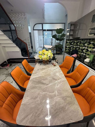 NHÀ MỚI XÂY ĐẸP 2.5 TẦNG 4PN FULL NỘI THẤT ĐƯỜNG TRUNG LƯƠNG