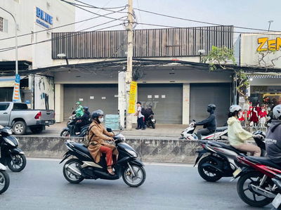 Cho Thuê Mặt Bằng 363 Huỳnh Tấn Phát 13x30m giá 100tr/th