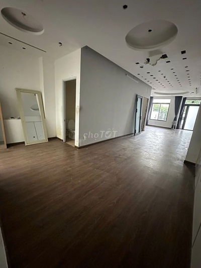 CHO THUÊ MẶT BẰNG PHÙ HỢP LÀM VĂN PHÒNG VÀ SPA, NAILS