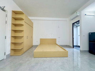 cho thuê  studio 30m2 ban công thoáng ô tô đỗ cửa tại Gold Mark City