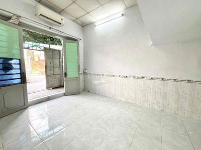 TRỐNG PHÒNG DÃY TRỌ KIOT RIÊNG BIỆT