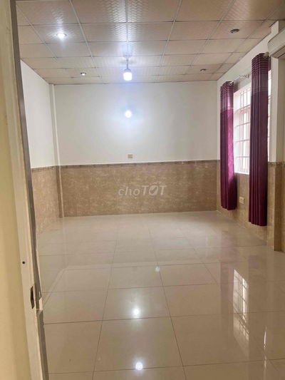 CHO THUÊ NHÀ MẶT TIỀN ĐƯỜNG QUANG TRUNG QUẬN 9