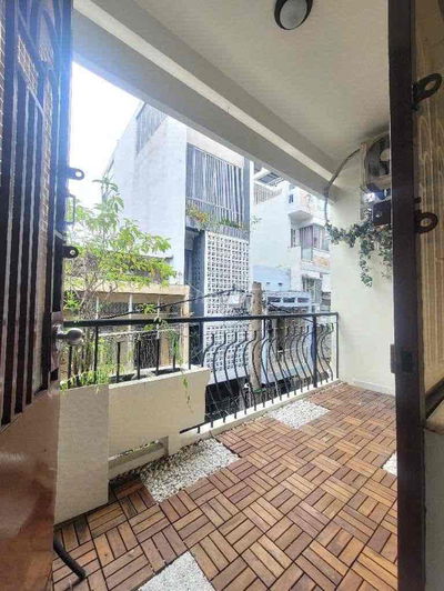 Bán nhà quận 3 hẻm xe tải Trường Sa, 52m2, 4 tầng BTCT, giáp Quận 1