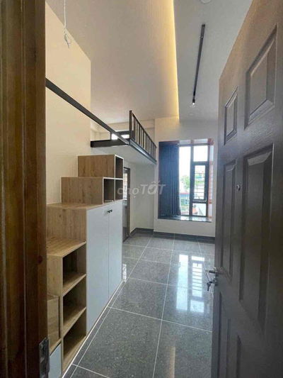 Cho Thuê Căn Hộ Duplex Cửa Sổ Trời Tách Bếp Full NT Ở Âu Dương Lân Q8