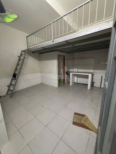 CHDV XÔ VIẾT NGHỆ TĨNH GIÁP QUẬN 1 – 82M2 – 9 PHÒNG – 7.2 TỶ