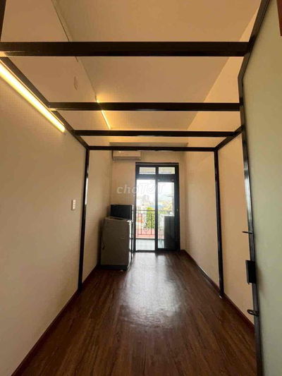 1 PHÒNG NGỦ - tách bếp - ban công sát Đại học Văn Hiến Âu Cơ cực rẻ