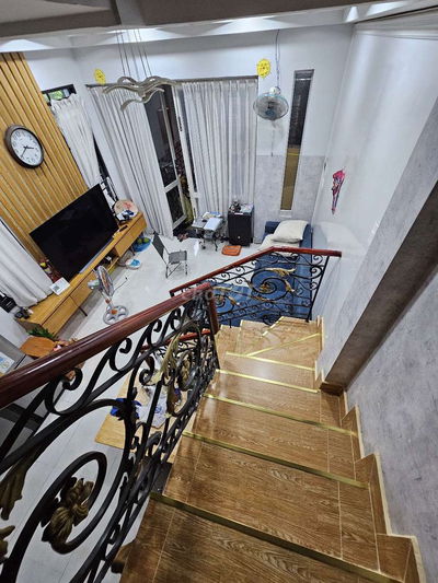 Cho thuê nhà Đông bắc TCH Quận 12