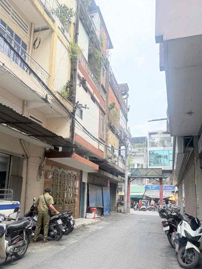 Bán nhà Tân Bình hẻm xe hơi Lê Văn Sỹ, 60m2, ngang 5m gần Đặng Văn Ngữ