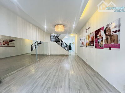 70tr/m2 là có nhà sân vườn ở Lê Văn Huân - Ga T3, P13, TB, 4.5 x 30m - 127m2, chỉ 9 Tỷ