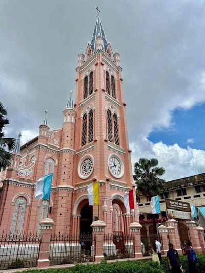 CHÍNH CHỦ CẦN BÁN TOÀ CHDV HAI BÀ TRƯNG, Q1. GIÁ 6TỶ680 CÒN TL NHẸ