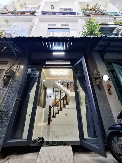 Nhà 3PN 2WC (DT:3,5x7,5m) giá 1tỷ698tr ở / ngắn 567 Lê Văn Khương Q12