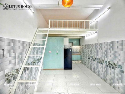 KHÁCH PASS HỢP ĐỒNG, PHÒNG DẠNG GÁC BAN CÔNG - THANG MÁY, GIÁP Q10, TB