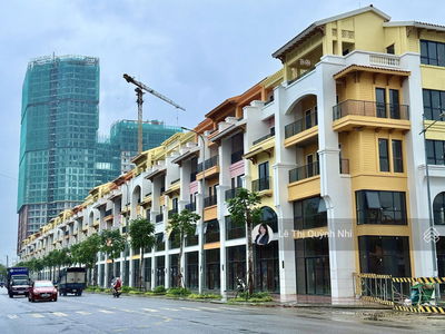 Sh0ph0use khối đế - kề góc mặt tiền Trần Hưng Đạo - ngang 6.8m - khai thác dòng tiền tốt