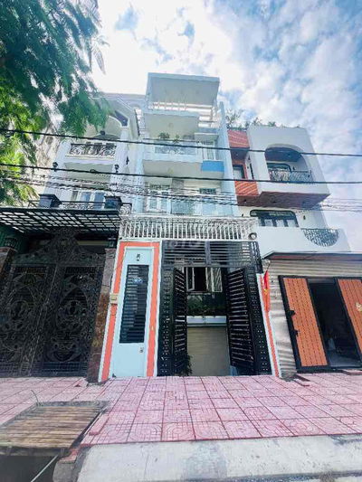 BÁN NHÀ 5 TẦNG – DTSD >400m² – NGUYỄN VĂN QUÁ, Q12 – CHỈ 6.8 TỶ