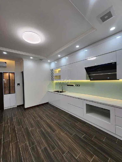 nhà đẹp 5 tầng Võ Chí Công. Tây Hồ, giă hơn 9 tỷ