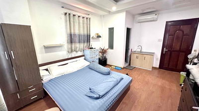 Chính chủ cho thuê phòng cực đẹp, rộng có ban công, giờ tự do