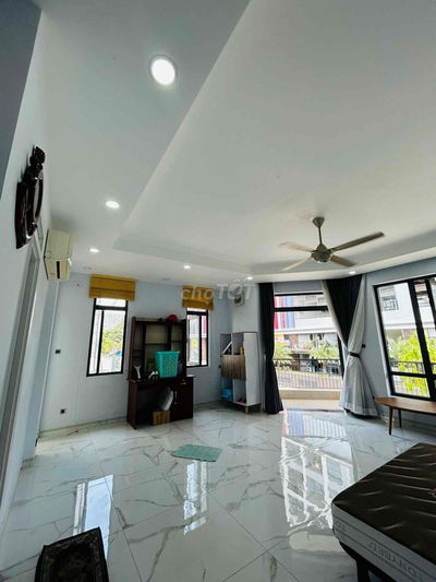 văn phòng. hay nhà ở